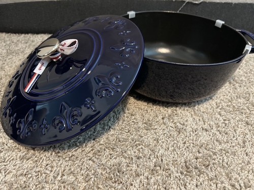 Staub french oven - staub, des
